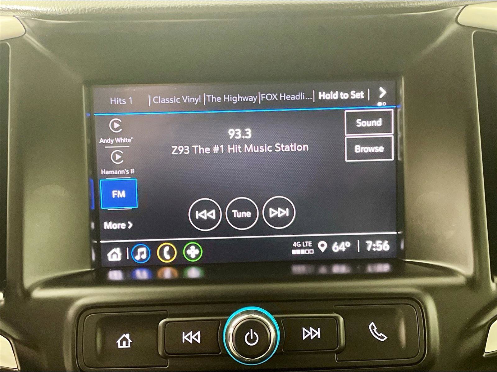 Used 2024 GMC Terrain SLE AWD/4WD image 7