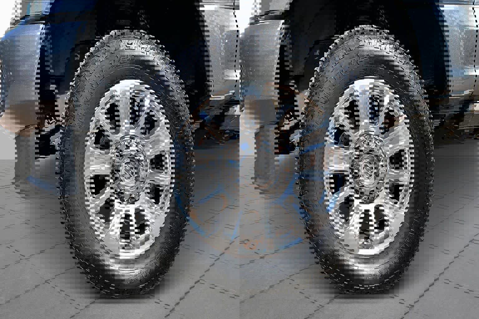 Used 2020 Ford F250 Limited w/ FX4 Off-Road Package image 11