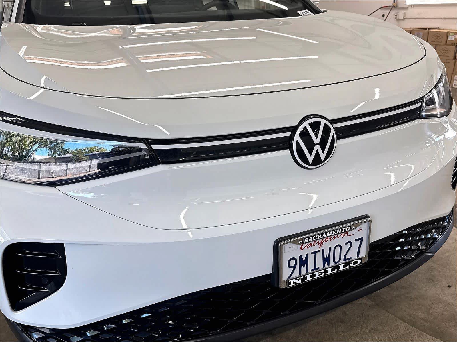Used 2024 Volkswagen ID.4 2WD image 33