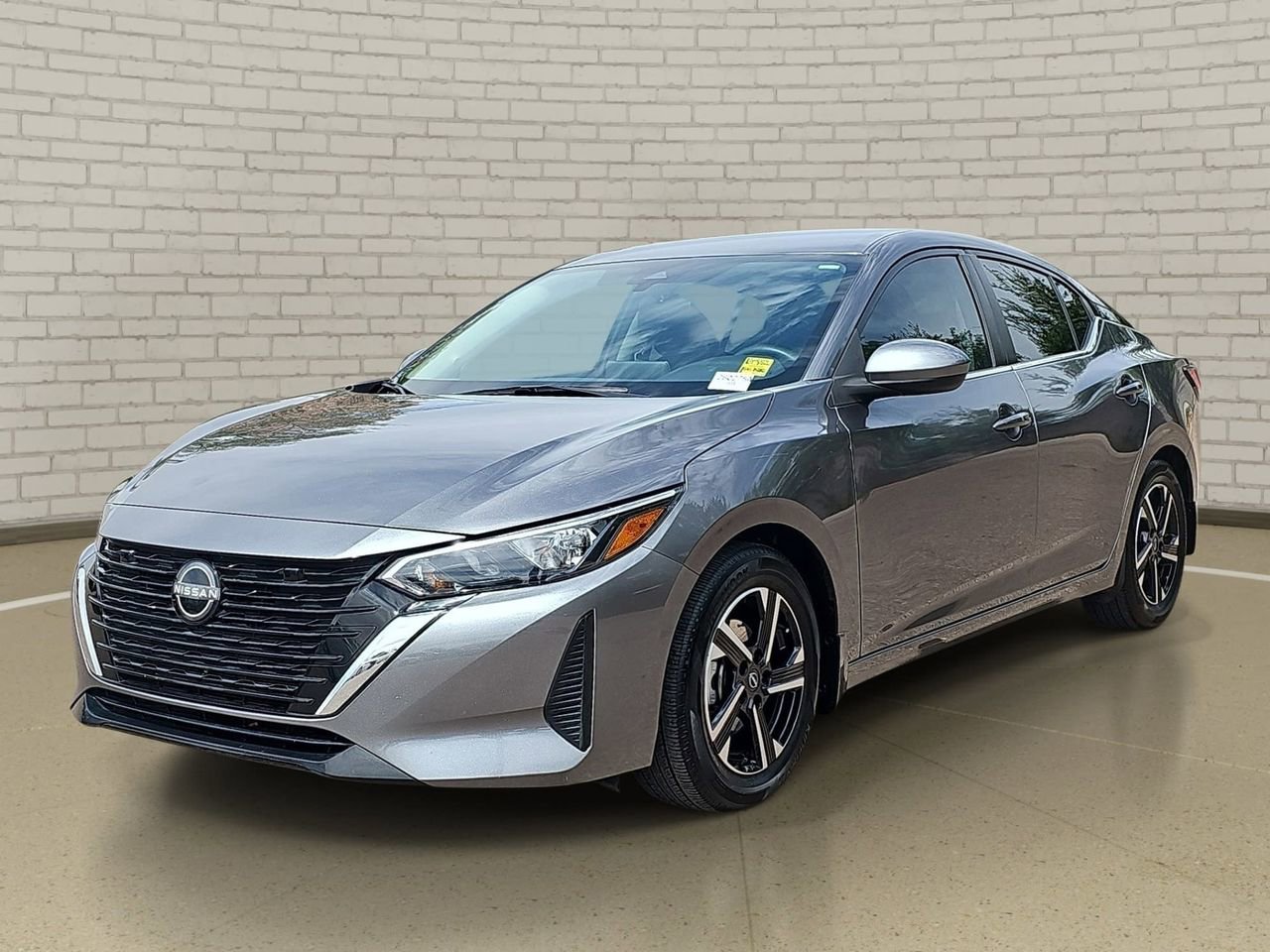 Used 2024 Nissan Sentra SV image 1