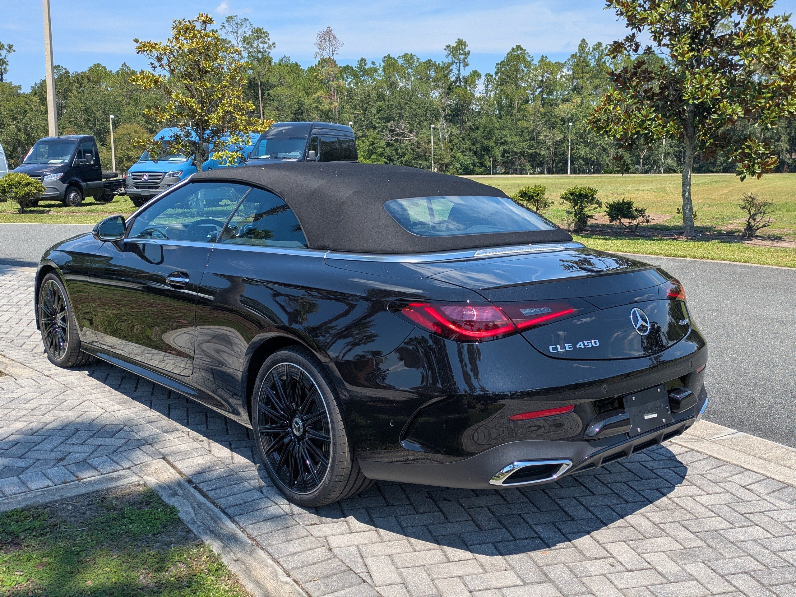 New 2026 Mercedes-Benz CLE 450 4MATIC Cabriolet image 8