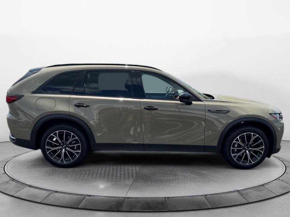 New 2025 MAZDA CX-70 Plug-In Hybrid w/ Premium Plus AWD/4WD image 8