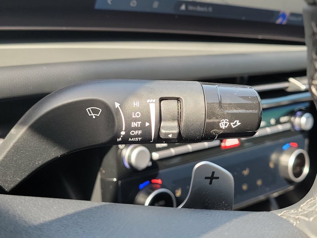 Used 2025 Hyundai Santa Cruz XRT AWD/4WD image 13