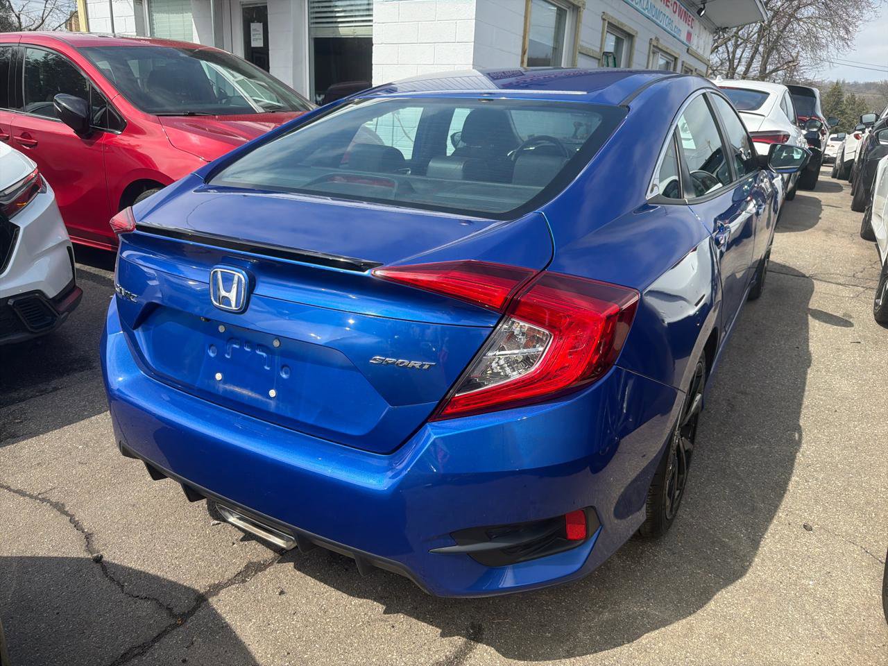 Used 2019 Honda Civic Sport image 6