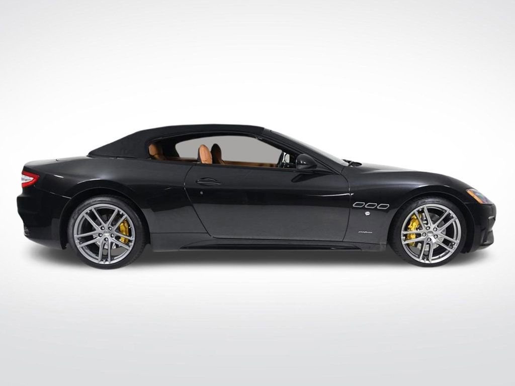 Used 2018 Maserati GranTurismo Sport RWD image 6