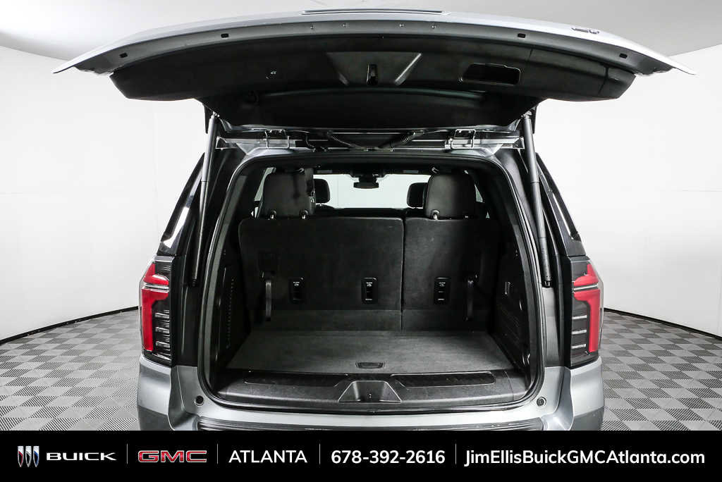 Used 2025 Chevrolet Tahoe LT AWD/4WD image 30