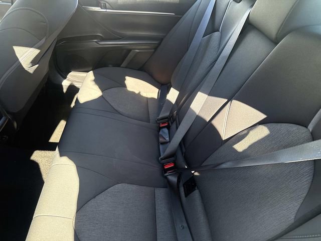 Used 2022 Toyota Camry LE image 14