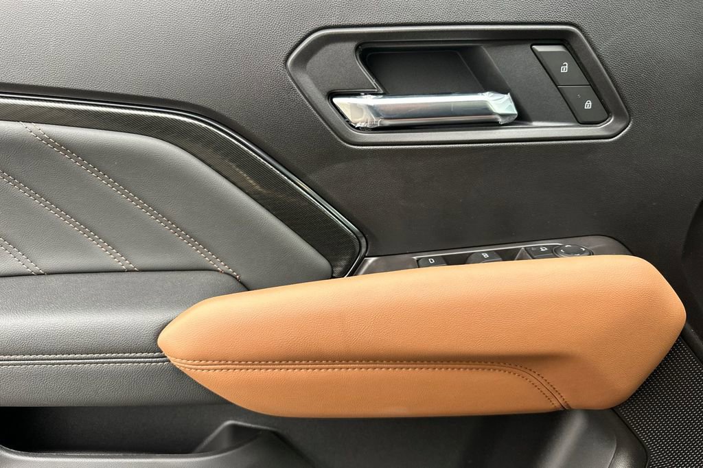 New 2026 GMC Canyon AT4 w/ Nightfall Edition AWD/4WD image 8