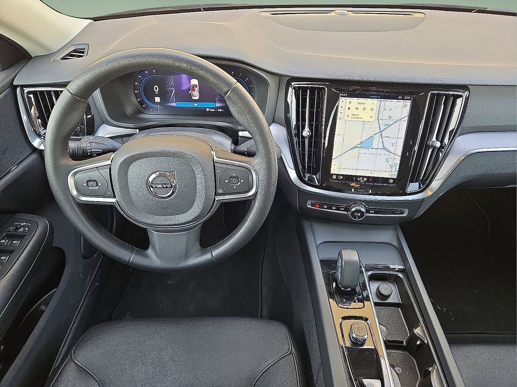 Certified 2024 Volvo S60 B5 Core image 18