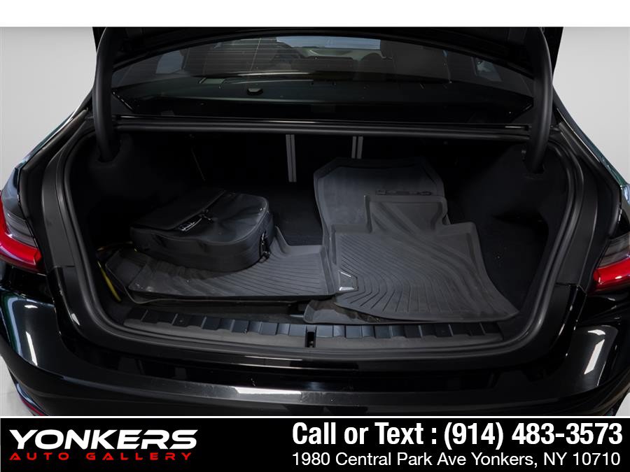 Used 2021 BMW 330e w/ Convenience Package RWD image 38