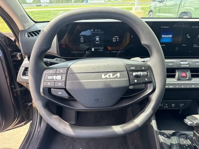 Used 2025 Kia K4 FWD image 26