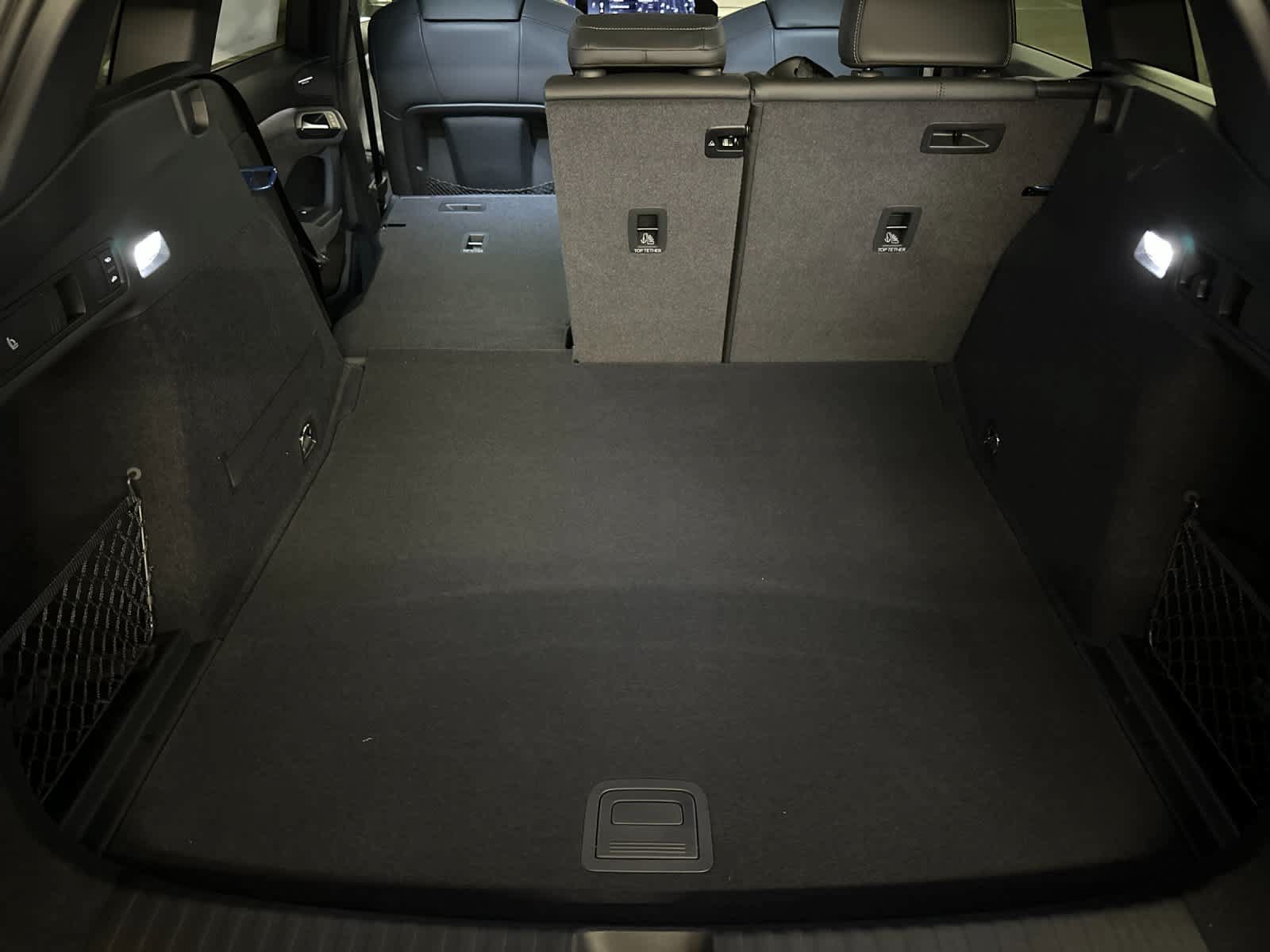 New 2027 Audi SQ6 e-tron Prestige AWD/4WD image 15