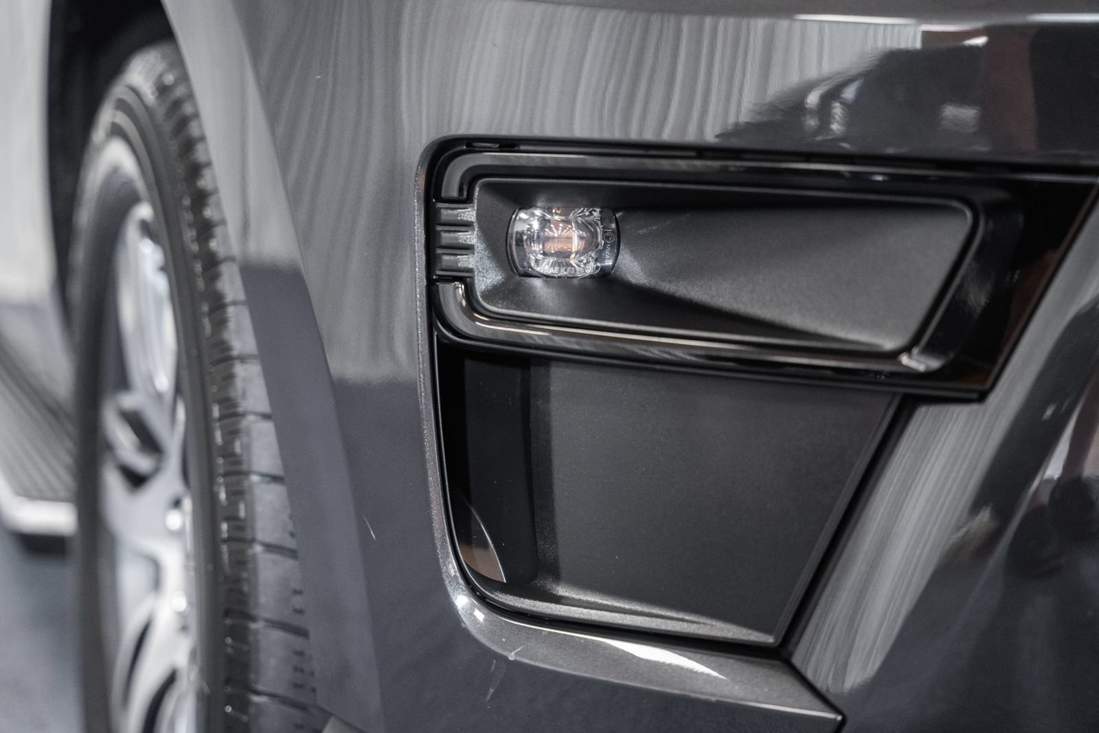 Used 2023 Ford Expedition XLT AWD/4WD image 18