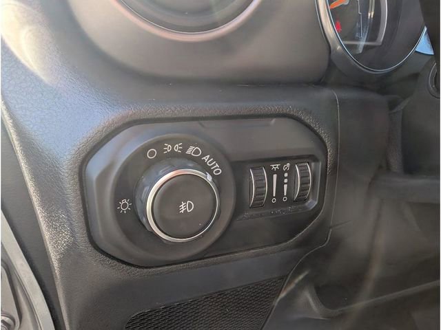 Used 2021 Jeep Wrangler Unlimited Sport image 15