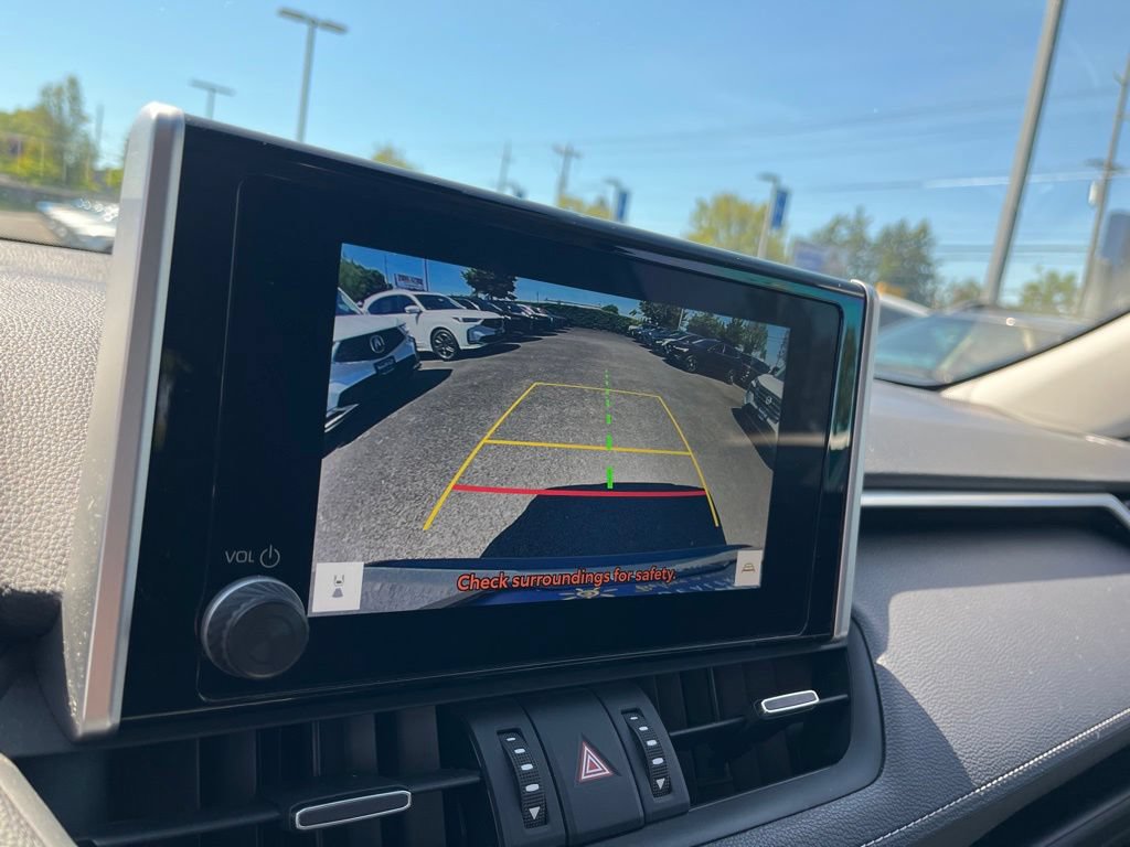 Used 2023 Toyota RAV4 XLE Premium AWD/4WD image 19