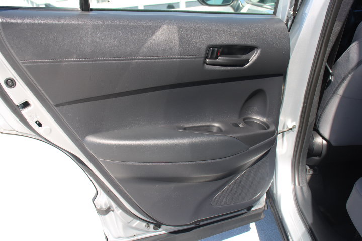 Used 2024 Toyota Corolla Cross AWD Hybrid image 12