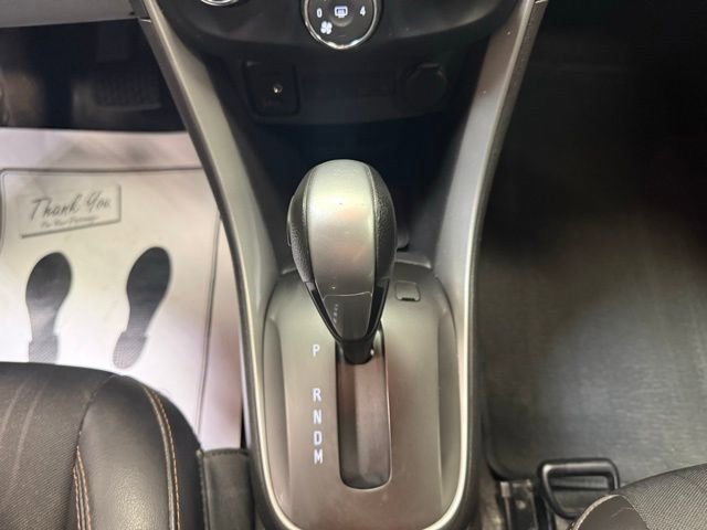 Used 2018 Chevrolet Trax LT w/ LT Convenience Package image 17