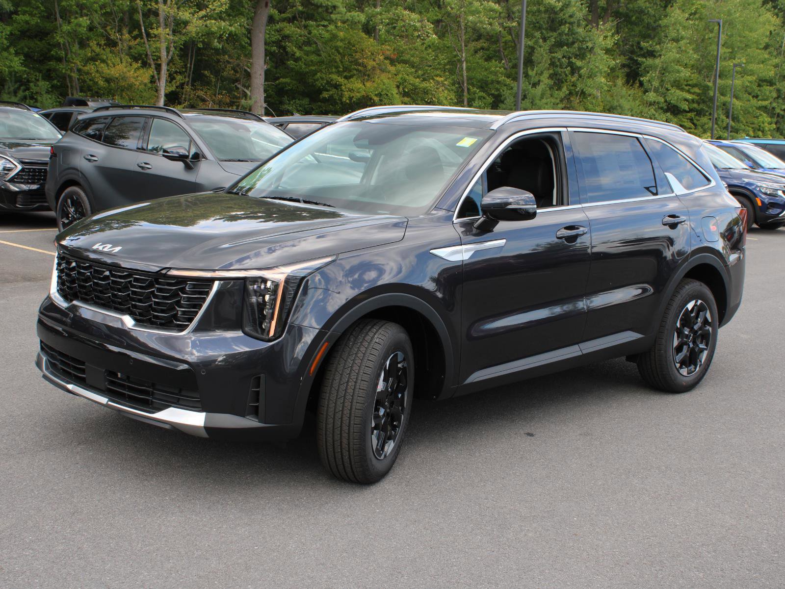 New 2026 Kia Sorento S image 5