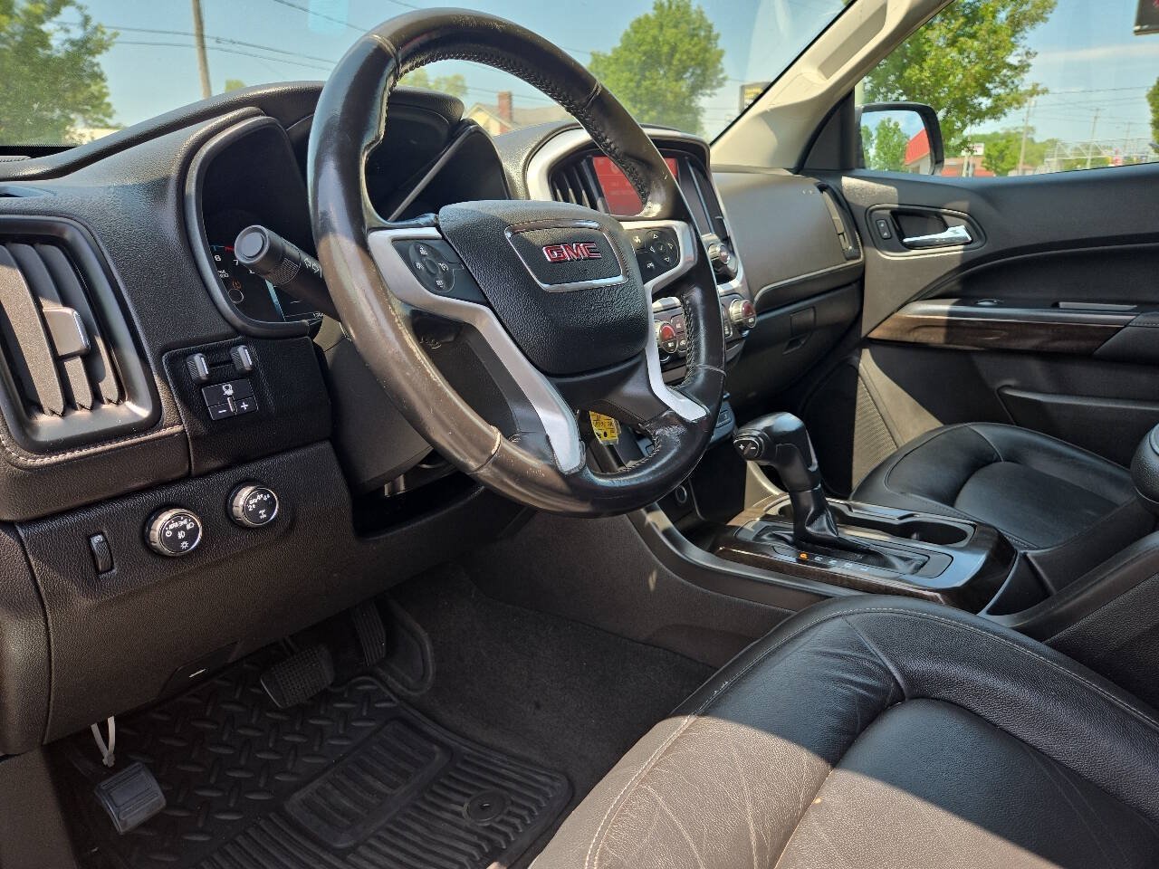 Used 2018 GMC Canyon SLT w/ Trailering Package AWD/4WD image 10