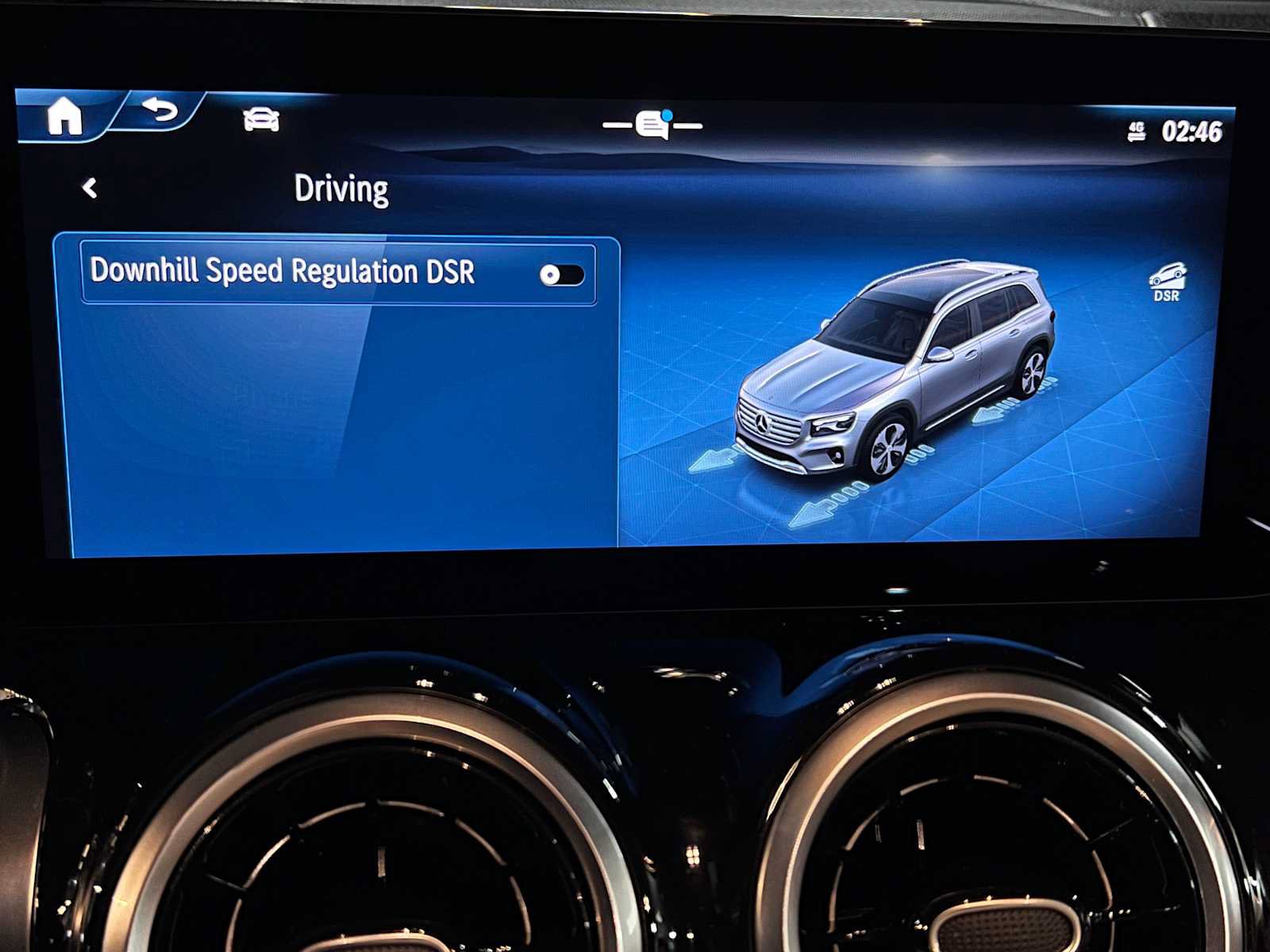 Used 2025 Mercedes-Benz GLB 250 4MATIC image 35