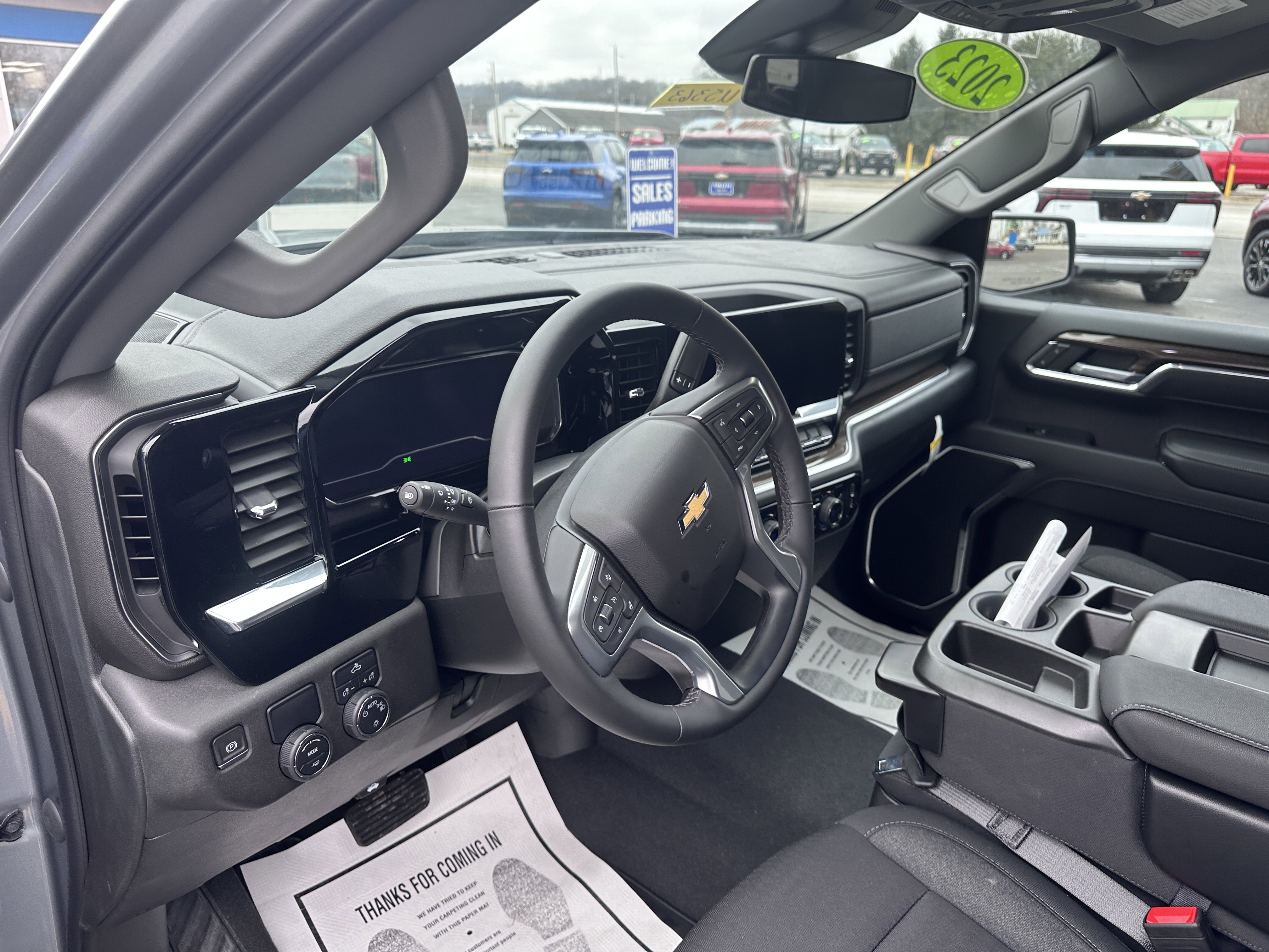 Used 2023 Chevrolet Silverado 1500 LT image 14