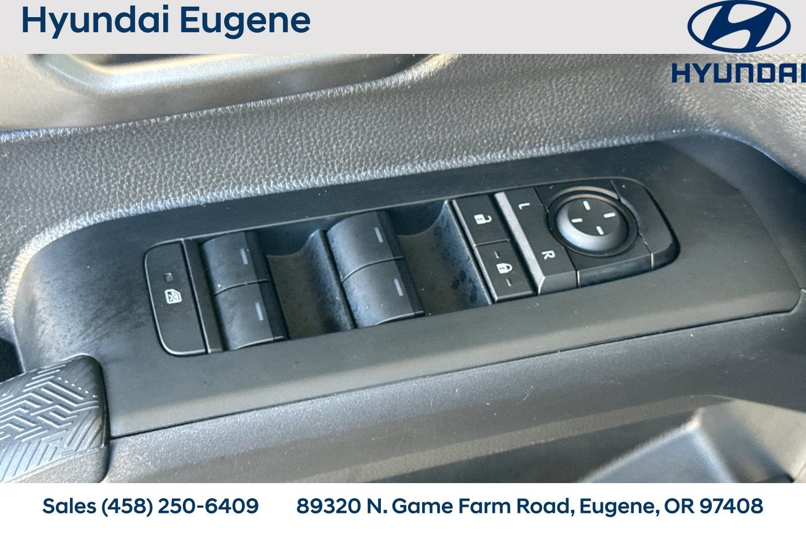 Used 2024 Toyota Tacoma TRD Sport image 15