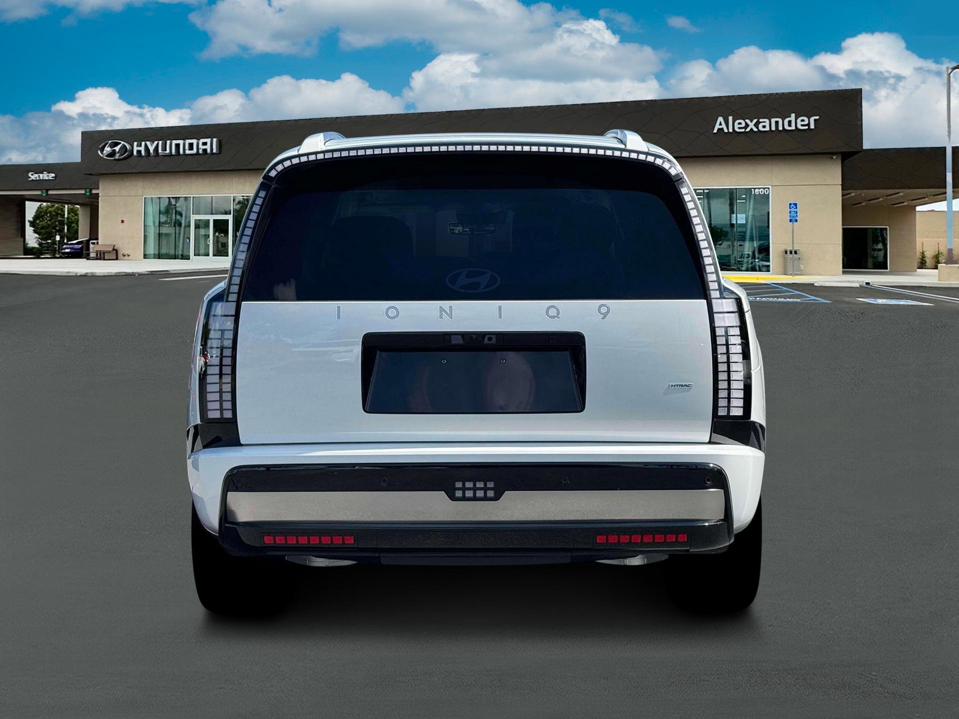 New 2026 Hyundai Ioniq 9 Calligraphy image 5