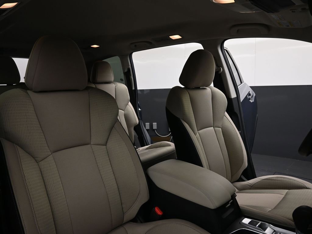 Used 2024 Subaru Ascent Premium w/ Convenience Package image 13