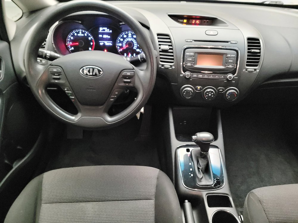 Used 2017 Kia Forte LX FWD image 22