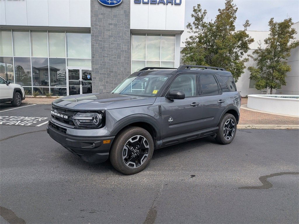 Used 2023 Ford Bronco Sport Outer Banks image 9
