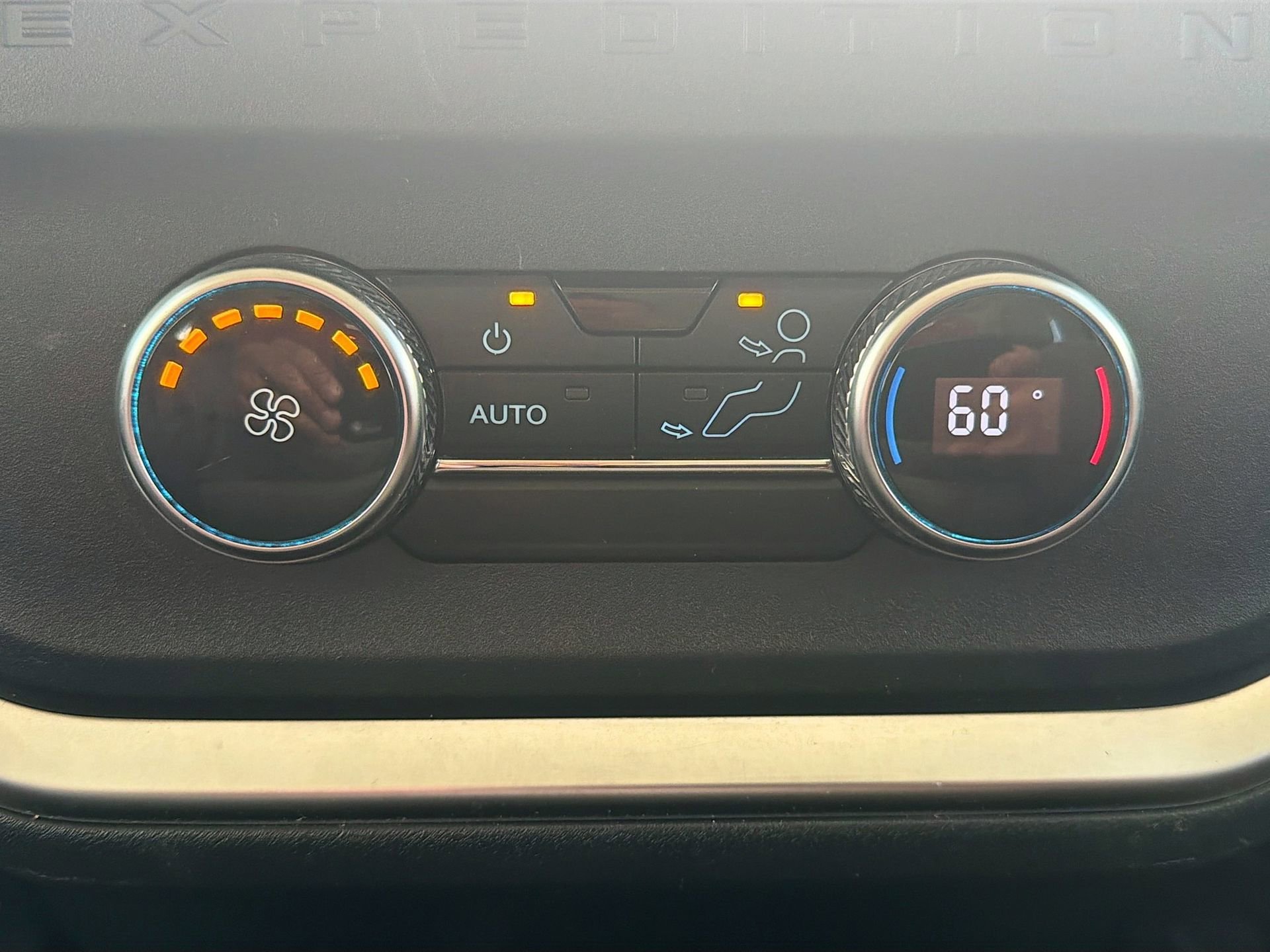 Certified 2025 Ford Expedition Max Active AWD/4WD image 29