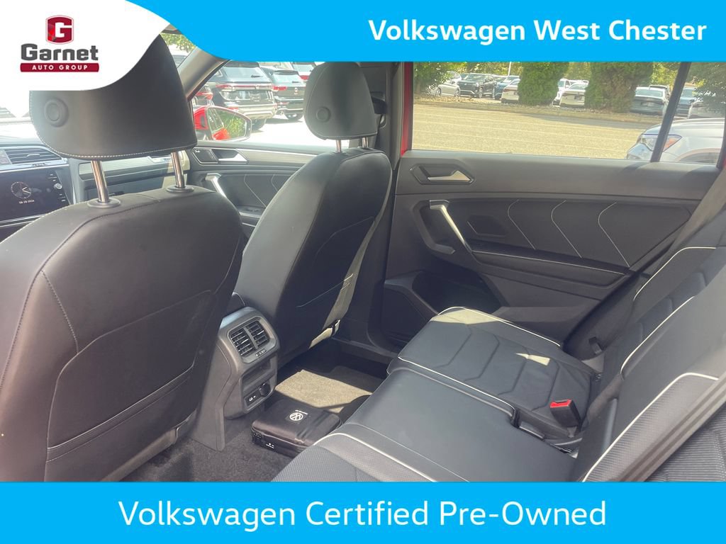 Used 2024 Volkswagen Tiguan SEL R-Line AWD/4WD image 12