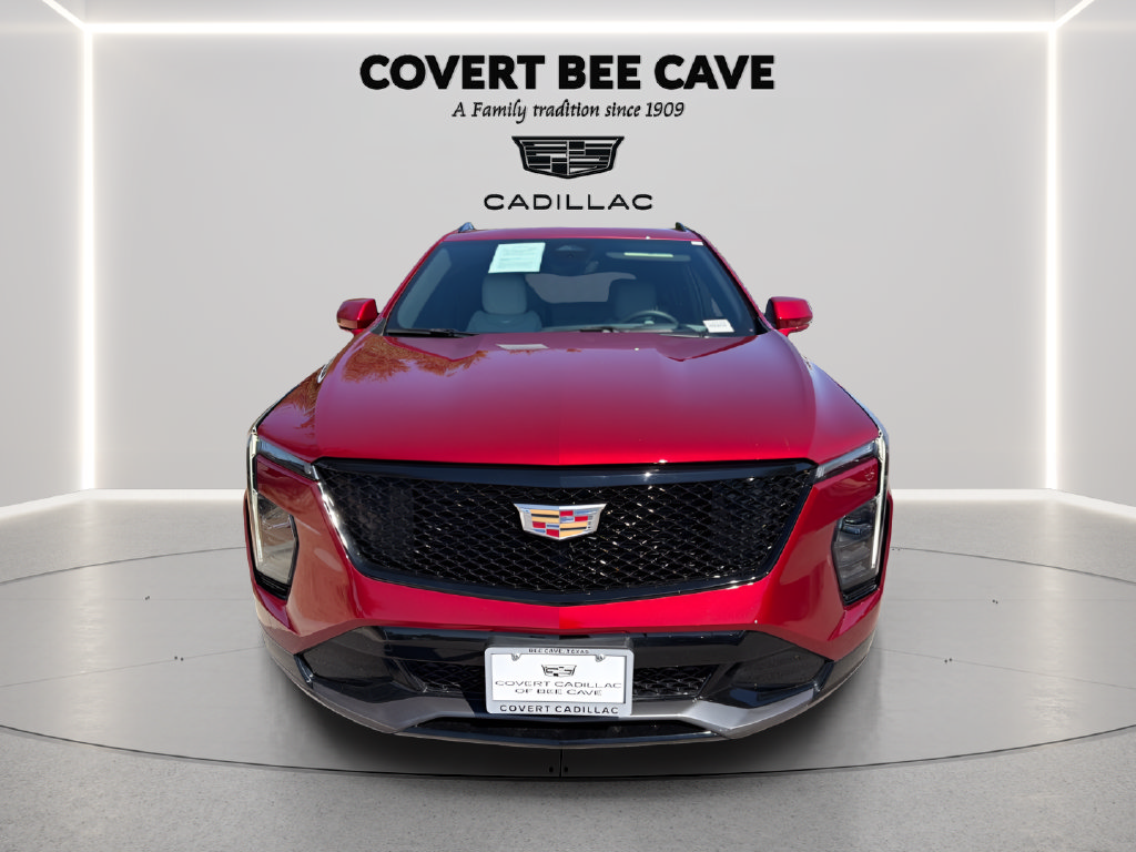 Used 2024 Cadillac XT4 Sport AWD/4WD image 2