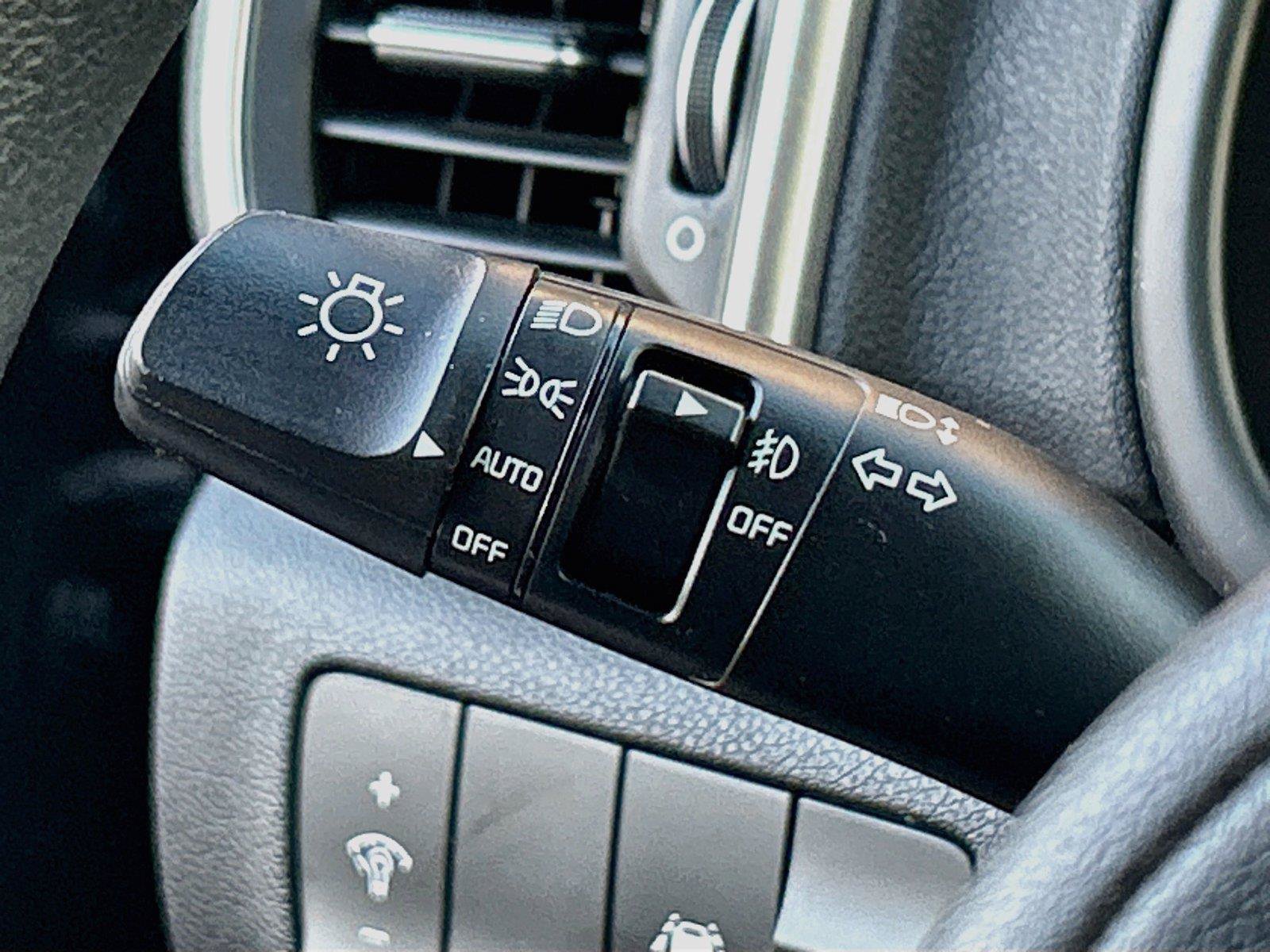 Used 2020 Kia Sportage LX AWD/4WD image 33