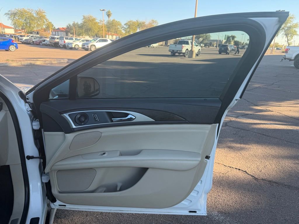 Used 2018 Lincoln MKZ Reserve w/ Technology Package image 18