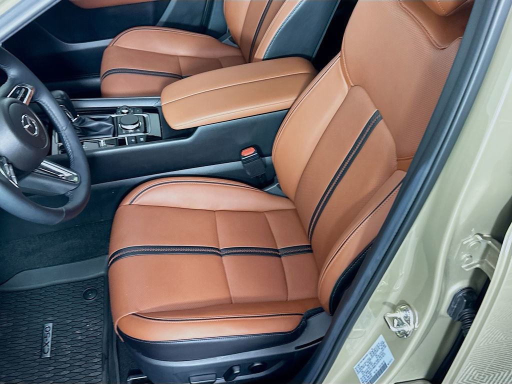 Used 2025 MAZDA CX-50 AWD 2.5 Turbo w/ Weather Package image 19