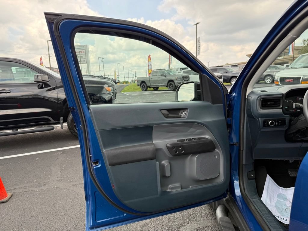 Used 2024 Ford Maverick XL FWD image 14