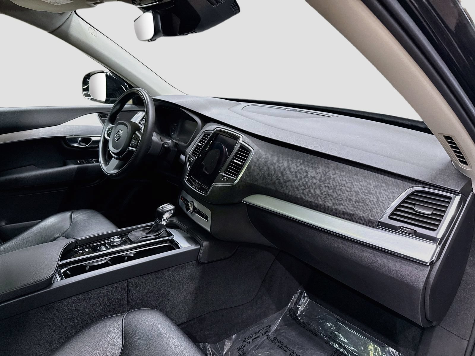 Used 2018 Volvo XC90 T5 Momentum w/ Convenience Package AWD/4WD image 33
