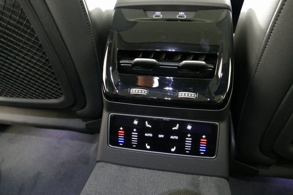 New 2026 Audi A6 Premium Plus AWD/4WD image 30