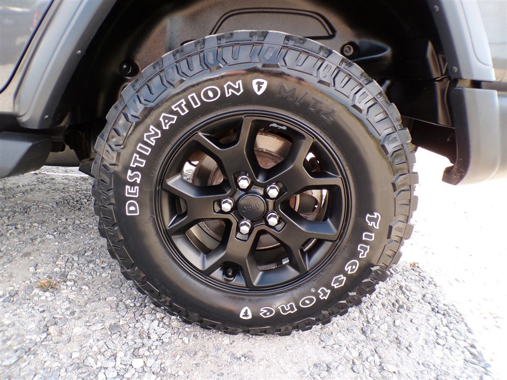 Used 2020 Jeep Wrangler Unlimited Sport image 12