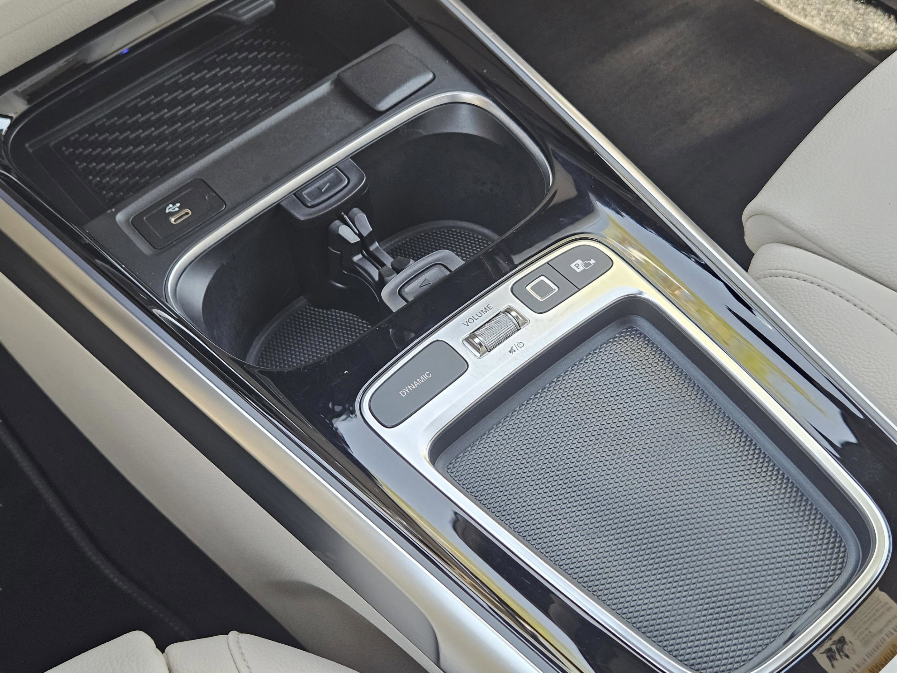 Certified 2025 Mercedes-Benz GLB 250 image 19