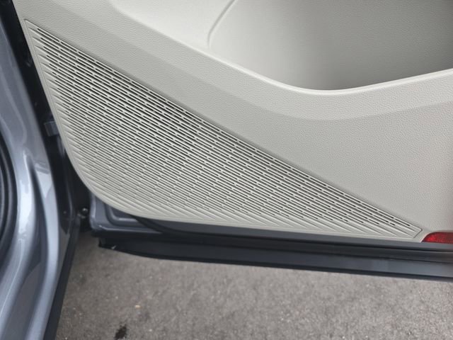 New 2026 Volkswagen Atlas SE FWD image 21