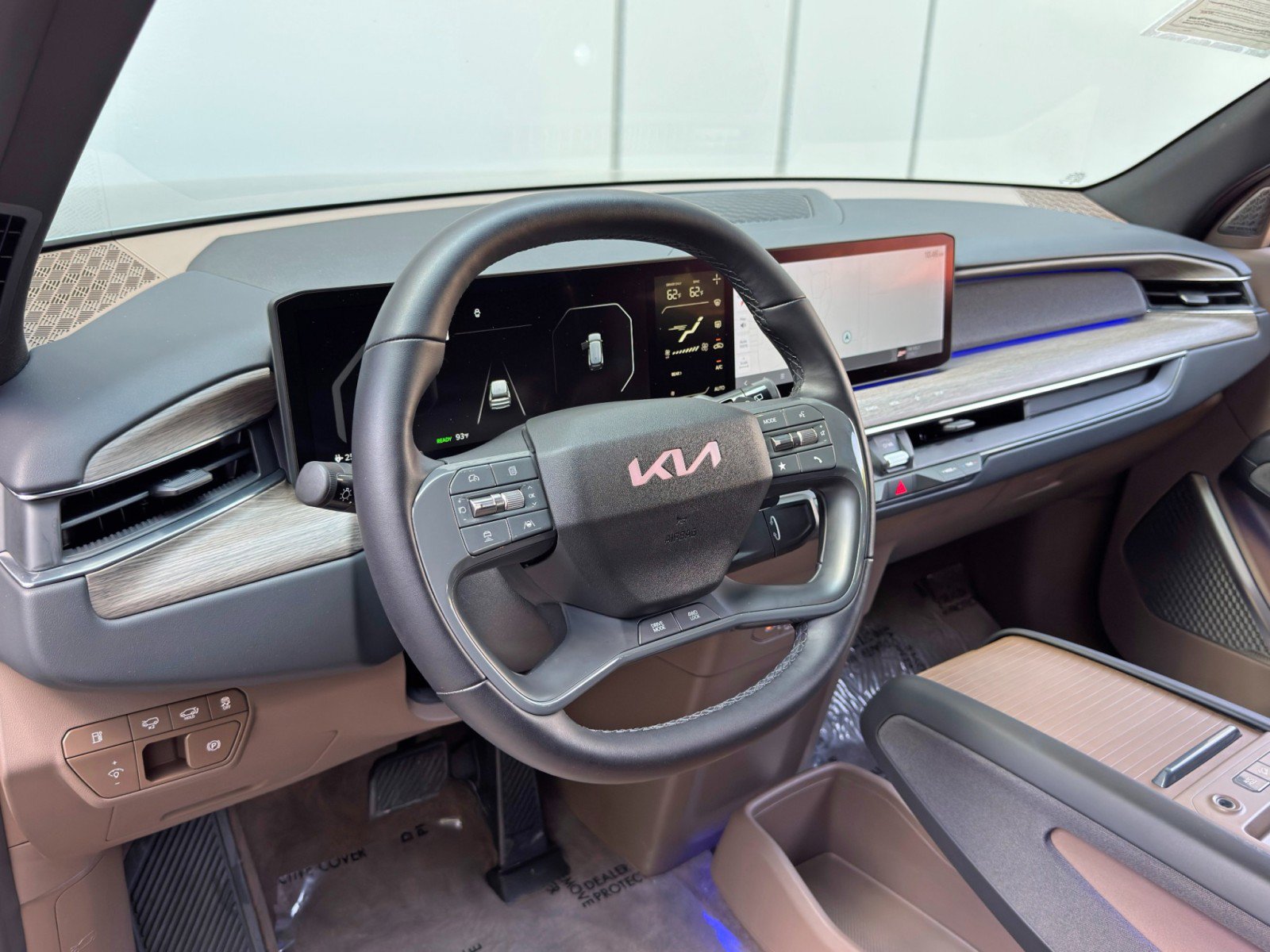 Used 2024 Kia EV9 Land AWD/4WD image 14