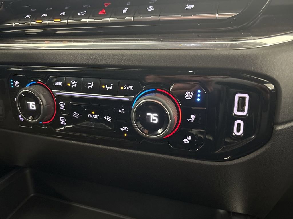 Used 2024 Chevrolet Silverado 1500 LTZ image 53