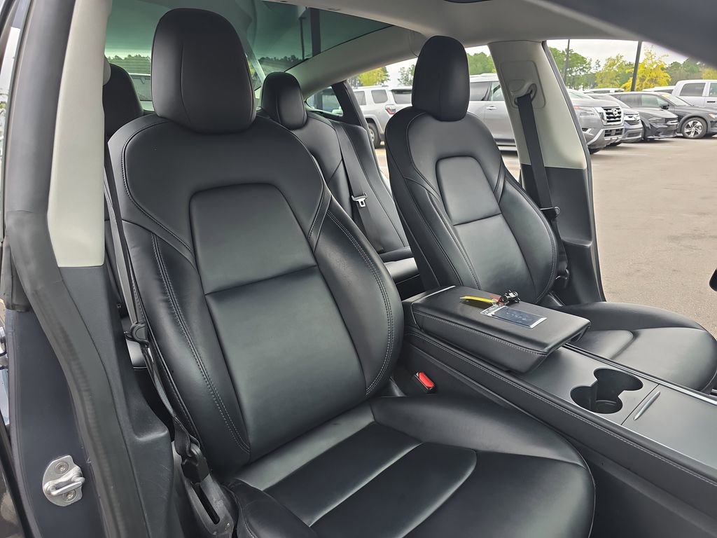 Used 2022 Tesla Model 3 Long Range image 13