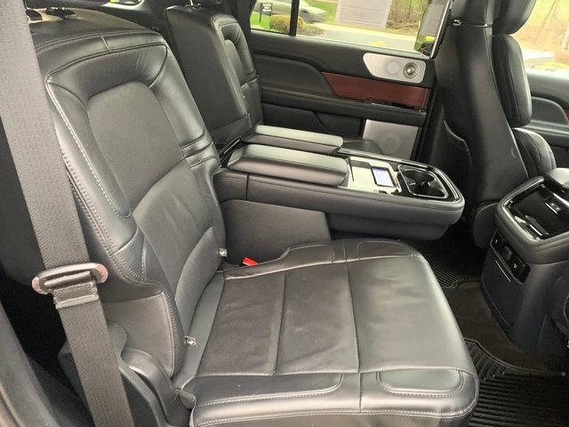 Used 2022 Lincoln Navigator Reserve image 15
