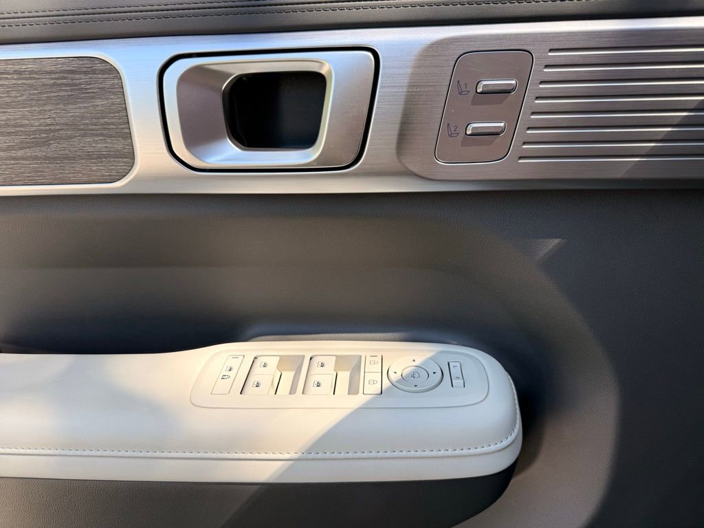 Certified 2024 Hyundai Santa Fe Calligraphy AWD/4WD image 22