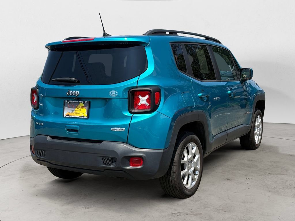 Used 2019 Jeep Renegade Latitude w/ Popular Equipment Group AWD/4WD image 3