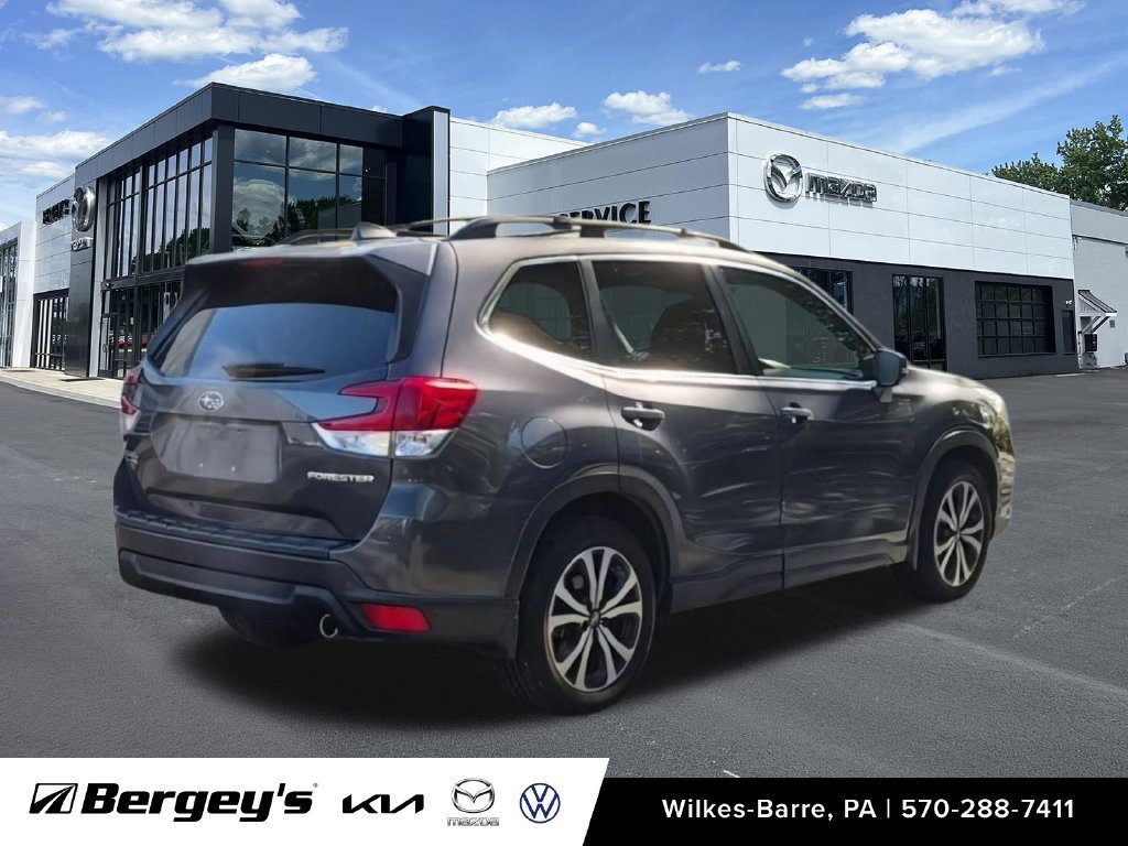 Used 2020 Subaru Forester Limited w/ Popular Package #3 AWD/4WD image 9