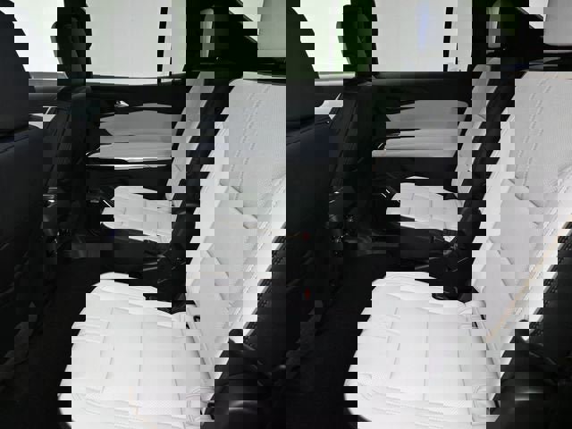 New 2026 Chevrolet Traverse High Country image 18